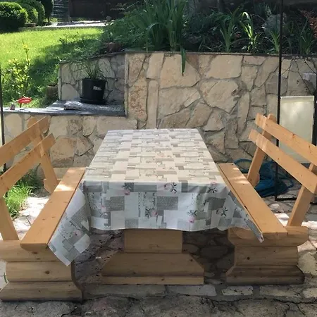 Villa Luna Misevici Hadzici